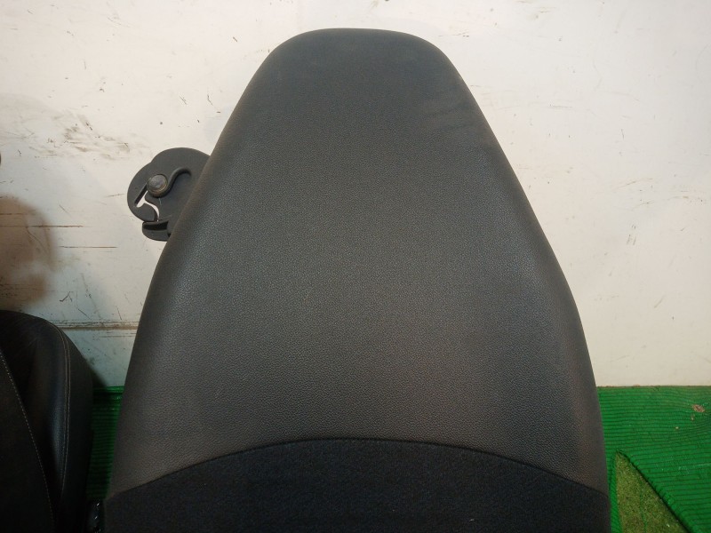 Recambio de asientos delanteros para smart fortwo coupé (451) 1.0 (451.331, 451.380) referencia OEM IAM   