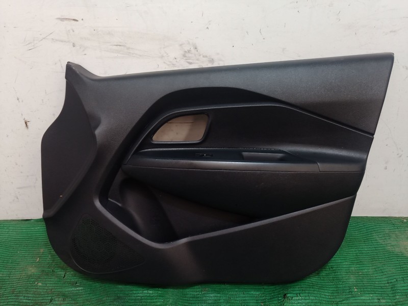Recambio de guarnecido puerta delantera derecha para kia rio iii (ub) 1.2 cvvt referencia OEM IAM 823201W010 823201W010 823201W0