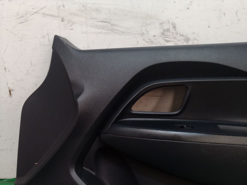 Recambio de guarnecido puerta delantera derecha para kia rio iii (ub) 1.2 cvvt referencia OEM IAM 823201W010 823201W010 823201W0