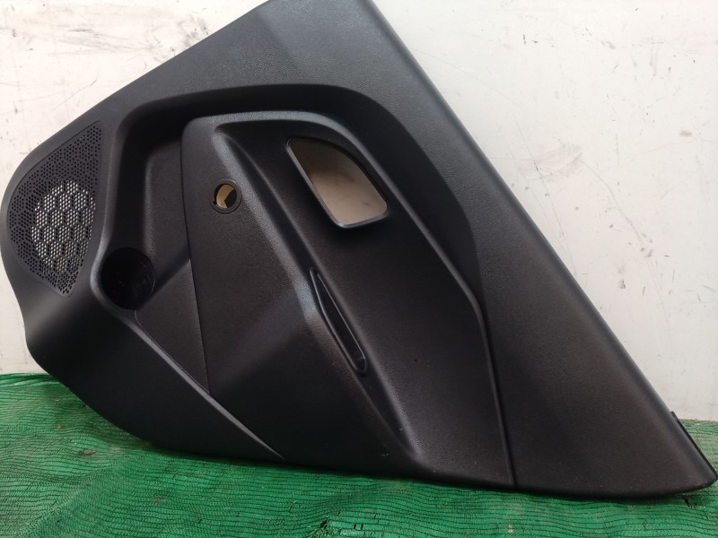 Recambio de guarnecido puerta trasera derecha para kia rio iii (ub) 1.2 cvvt referencia OEM IAM   