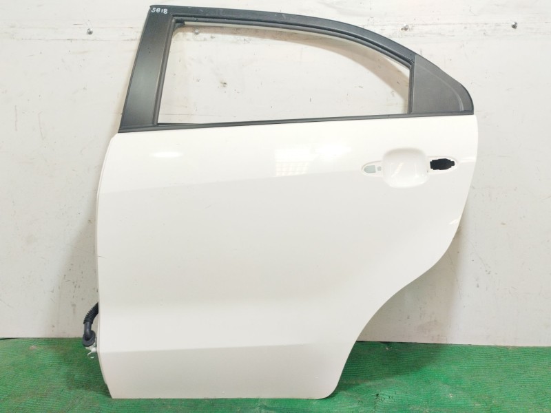 Recambio de puerta trasera izquierda para kia rio iii (ub) 1.2 cvvt referencia OEM IAM SINREF SIN REF SIN REF