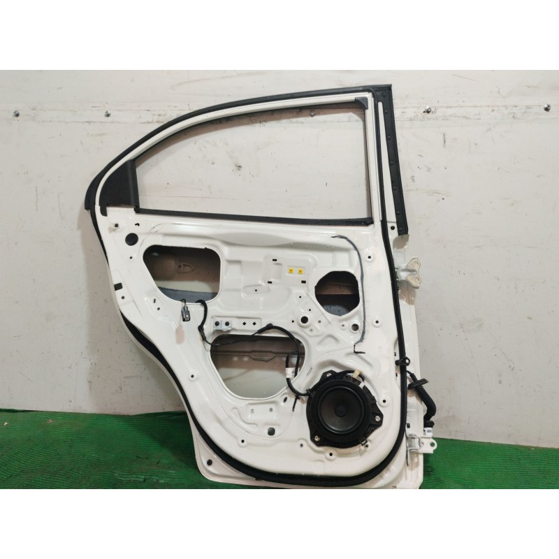 Recambio de puerta trasera izquierda para kia rio iii (ub) 1.2 cvvt referencia OEM IAM SINREF SIN REF SIN REF