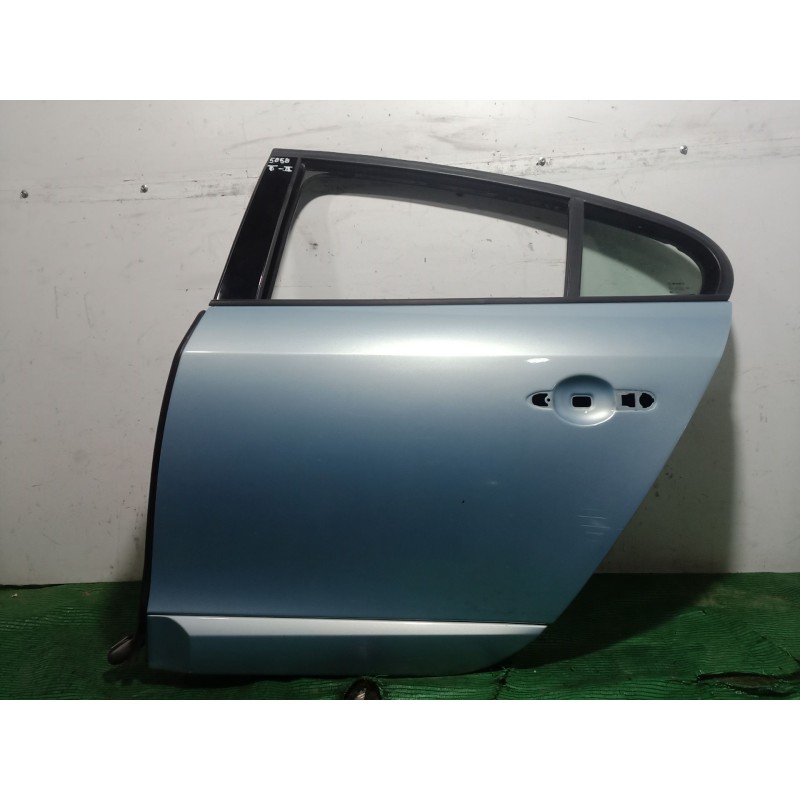 Recambio de puerta trasera izquierda para renault fluence (l3_) z.e. referencia OEM IAM   