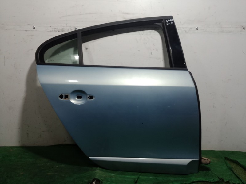 Recambio de puerta trasera derecha para renault fluence (l3_) z.e. referencia OEM IAM   