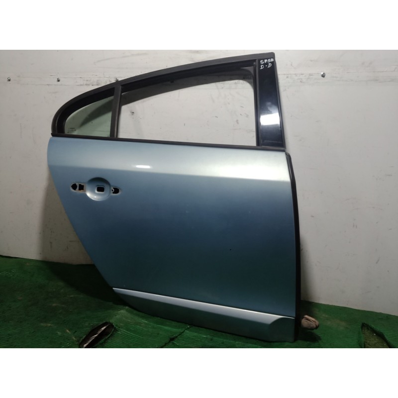 Recambio de puerta trasera derecha para renault fluence (l3_) z.e. referencia OEM IAM   