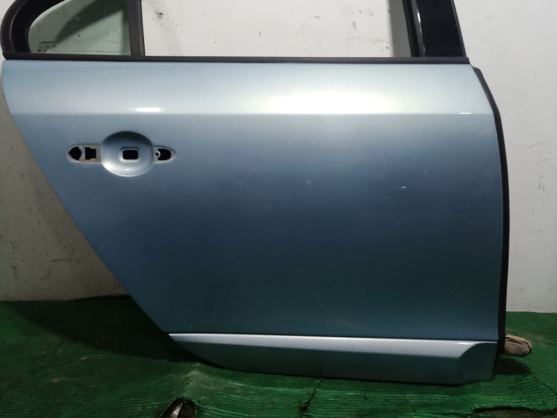 Recambio de puerta trasera derecha para renault fluence (l3_) z.e. referencia OEM IAM   