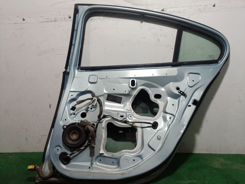 Recambio de puerta trasera derecha para renault fluence (l3_) z.e. referencia OEM IAM   