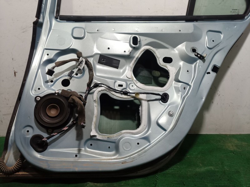 Recambio de puerta trasera derecha para renault fluence (l3_) z.e. referencia OEM IAM   