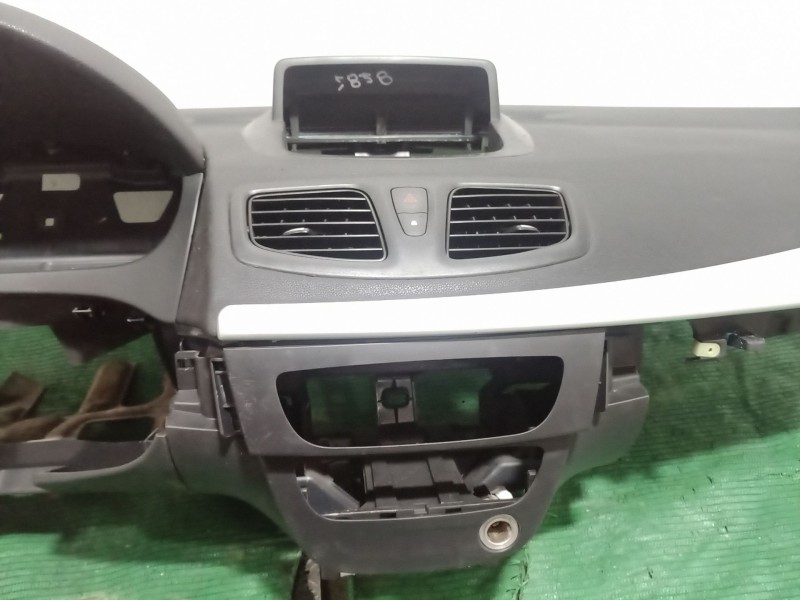 Recambio de salpicadero para renault fluence (l3_) z.e. referencia OEM IAM   