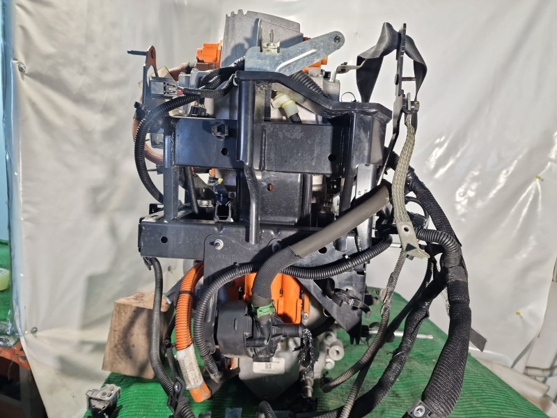 Recambio de motor completo para renault fluence (l3_) z.e. referencia OEM IAM   