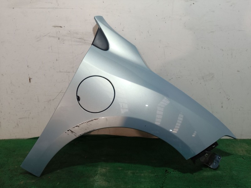 Recambio de aleta delantera derecha para renault fluence (l3_) z.e. referencia OEM IAM   