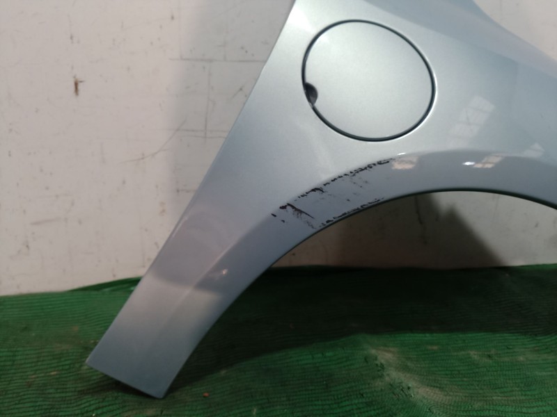 Recambio de aleta delantera derecha para renault fluence (l3_) z.e. referencia OEM IAM   