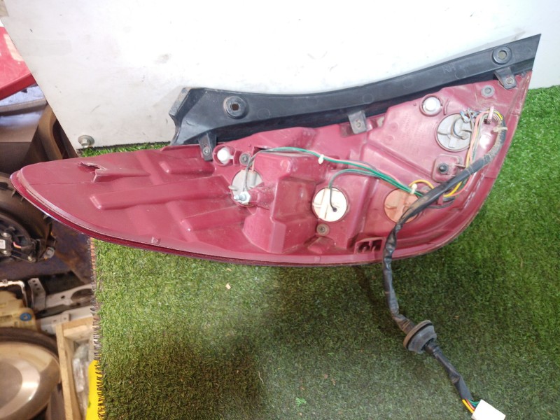 Recambio de piloto trasero izquierdo para hyundai i20 i (pb, pbt) 1.2 referencia OEM IAM 924024p5 924024p5 924024p5