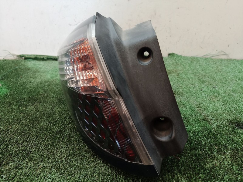 Recambio de piloto trasero izquierdo para renault fluence (l3_) z.e. referencia OEM IAM 265559201R 265559201R 265559201R