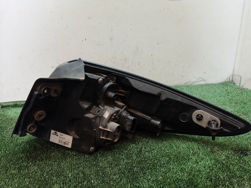 Recambio de piloto trasero izquierdo para renault fluence (l3_) z.e. referencia OEM IAM 265559201R 265559201R 265559201R