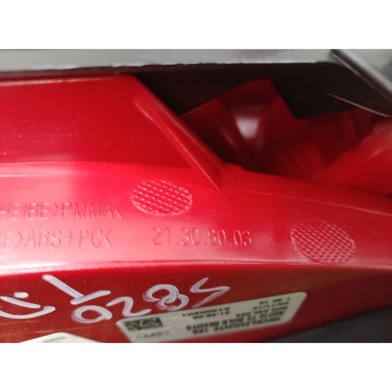 Recambio de piloto trasero derecho para audi q3 (8ub, 8ug) 2.0 tdi referencia OEM IAM 8U0945094 8U0945094 8U0945094