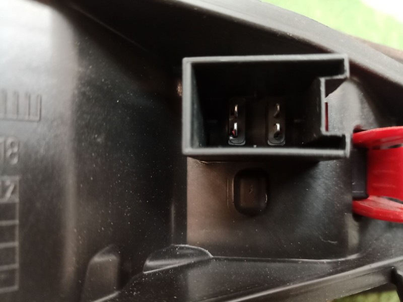 Recambio de piloto trasero derecho para audi q3 (8ub, 8ug) 2.0 tdi referencia OEM IAM 8U0945094 8U0945094 8U0945094