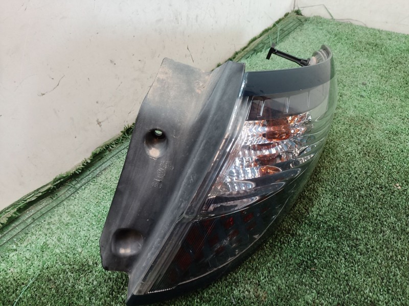 Recambio de piloto trasero derecho para renault fluence (l3_) z.e. referencia OEM IAM 265501177R 265501177R 265501177R