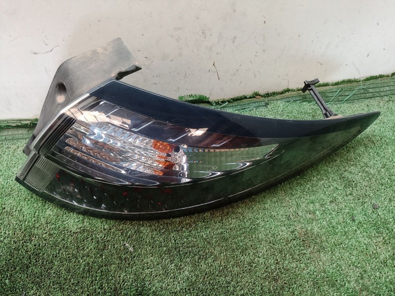 Recambio de piloto trasero derecho para renault fluence (l3_) z.e. referencia OEM IAM 265501177R 265501177R 265501177R