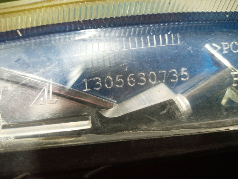 Recambio de faro derecho para renault fluence (l3_) z.e. referencia OEM IAM 130563073 130563073 130563073