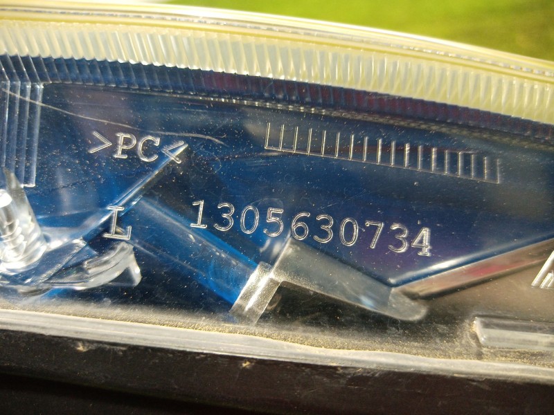 Recambio de faro izquierdo para renault fluence (l3_) z.e. referencia OEM IAM 1305630734 1305630734 1305630734