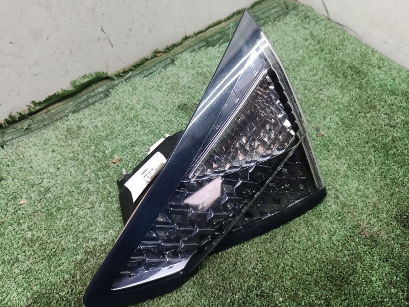 Recambio de piloto trasero derecho interior para renault fluence (l3_) z.e. referencia OEM IAM   