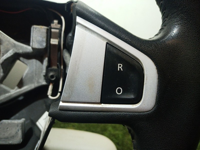 Recambio de volante para renault fluence (l3_) z.e. referencia OEM IAM 484300020R 484300020R 484300020R