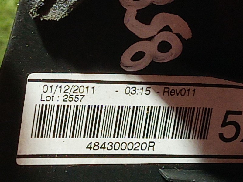 Recambio de volante para renault fluence (l3_) z.e. referencia OEM IAM 484300020R 484300020R 484300020R