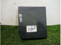 Recambio de caja reles / fusibles para renault fluence (l3_) z.e. referencia OEM IAM    2