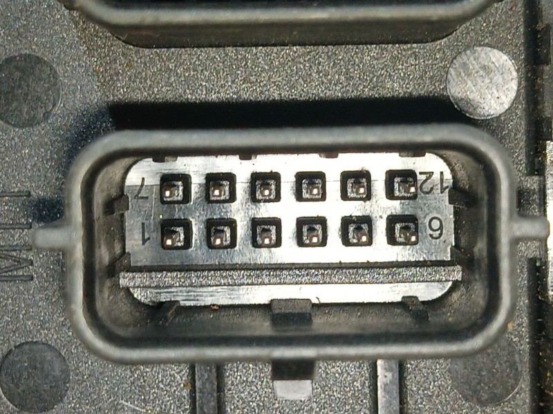 Recambio de caja reles / fusibles para renault fluence (l3_) z.e. referencia OEM IAM   