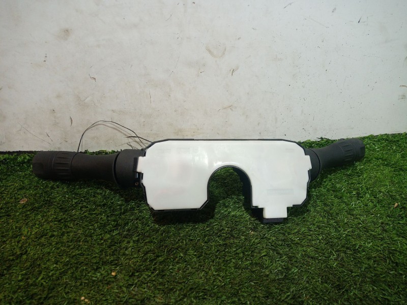 Recambio de mando multifuncion para renault fluence (l3_) z.e. referencia OEM IAM   