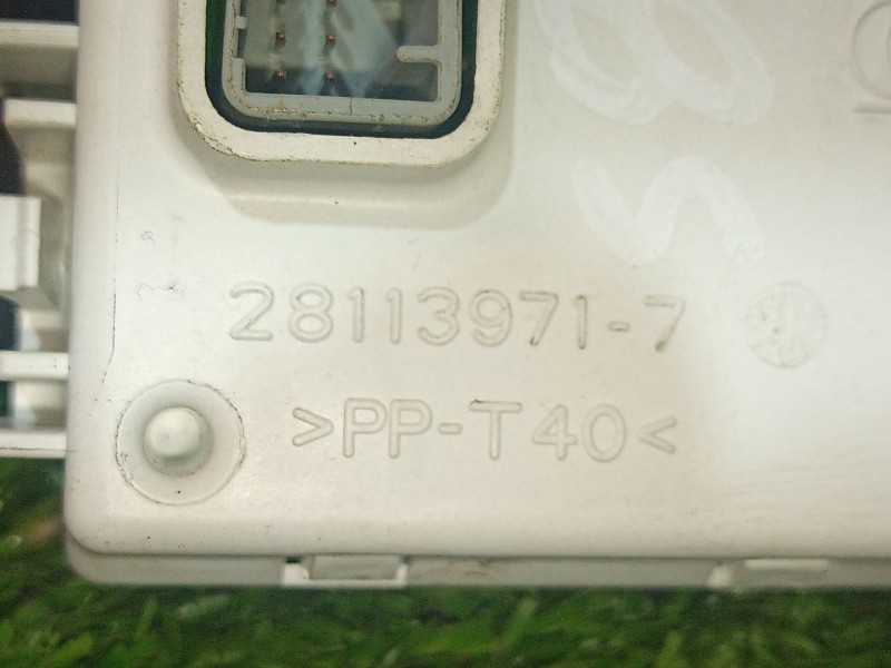 Recambio de modulo electronico para renault fluence (l3_) z.e. referencia OEM IAM   