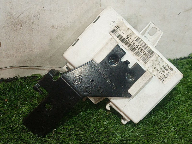 Recambio de modulo electronico para renault fluence (l3_) z.e. referencia OEM IAM   