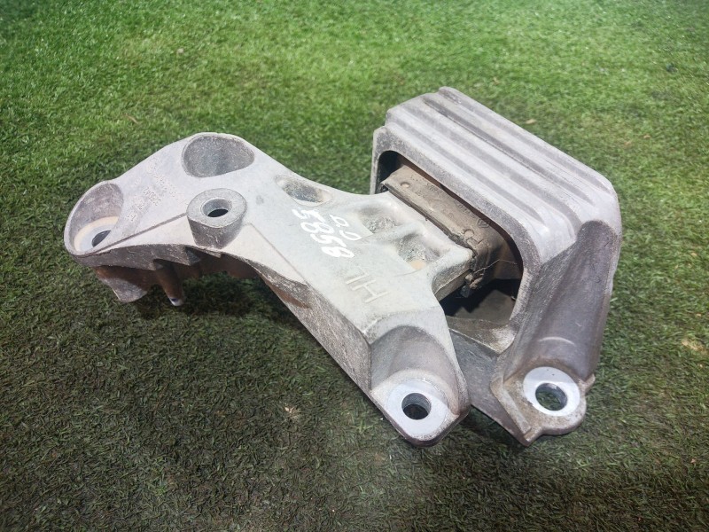 Recambio de soporte motor delantero para renault fluence (l3_) z.e. referencia OEM IAM   