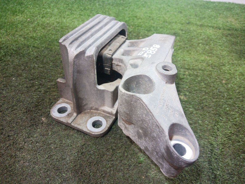 Recambio de soporte motor delantero para renault fluence (l3_) z.e. referencia OEM IAM   