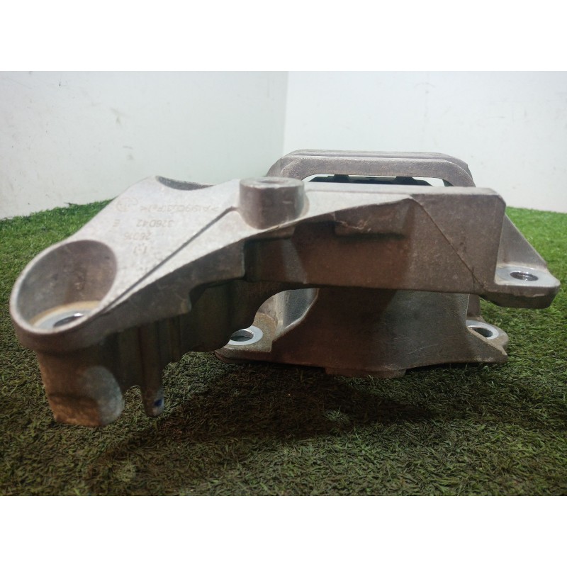 Recambio de soporte motor delantero para renault fluence (l3_) z.e. referencia OEM IAM   