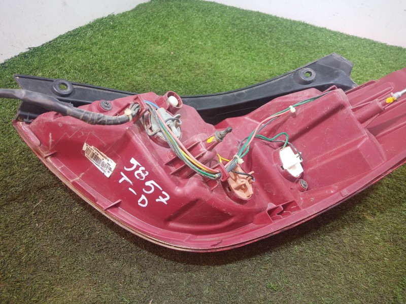 Recambio de piloto trasero derecho para hyundai i20 i (pb, pbt) 1.2 referencia OEM IAM 924014P5 924014P5 924014P5