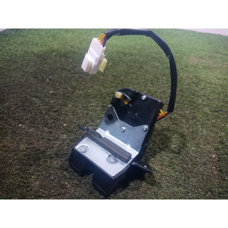 Recambio de cerradura maletero / porton para kia rio iii (ub) 1.2 cvvt referencia OEM IAM   