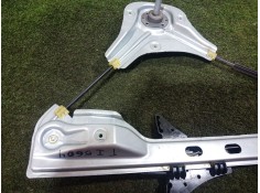 Recambio de elevalunas trasero izquierdo para ford mondeo iii sedán (b4y) 2.0 16v tddi / tdci referencia OEM IAM    2