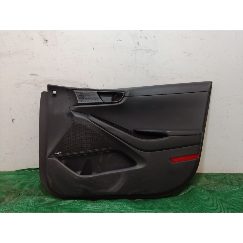 Recambio de guarnecido puerta delantera derecha para hyundai ioniq (ae) 1.6 gdi hybrid referencia OEM IAM 82380G2000 82380G2000 