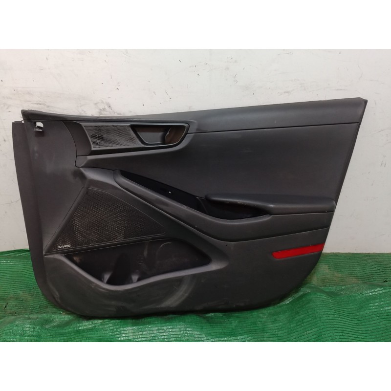 Recambio de guarnecido puerta delantera derecha para hyundai ioniq (ae) 1.6 gdi hybrid referencia OEM IAM 82380G2000 82380G2000 