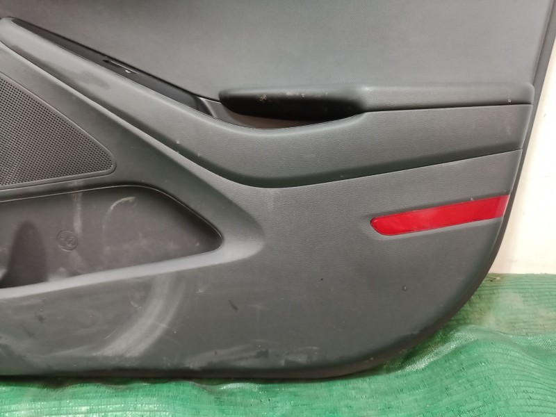 Recambio de guarnecido puerta delantera derecha para hyundai ioniq (ae) 1.6 gdi hybrid referencia OEM IAM 82380G2000 82380G2000 