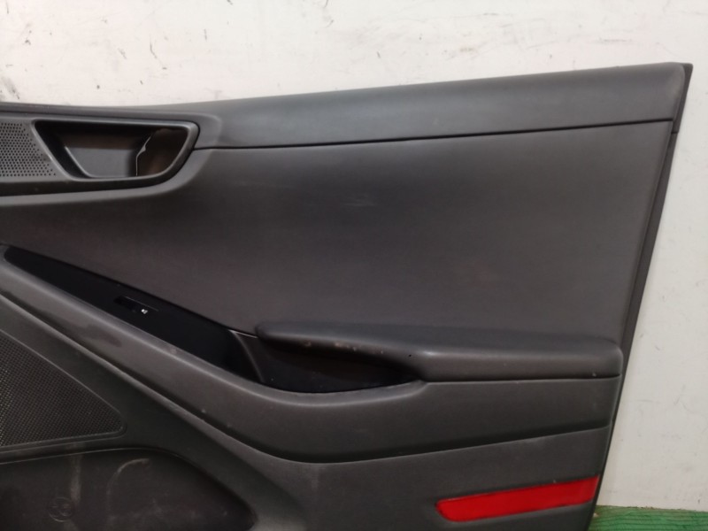Recambio de guarnecido puerta delantera derecha para hyundai ioniq (ae) 1.6 gdi hybrid referencia OEM IAM 82380G2000 82380G2000 