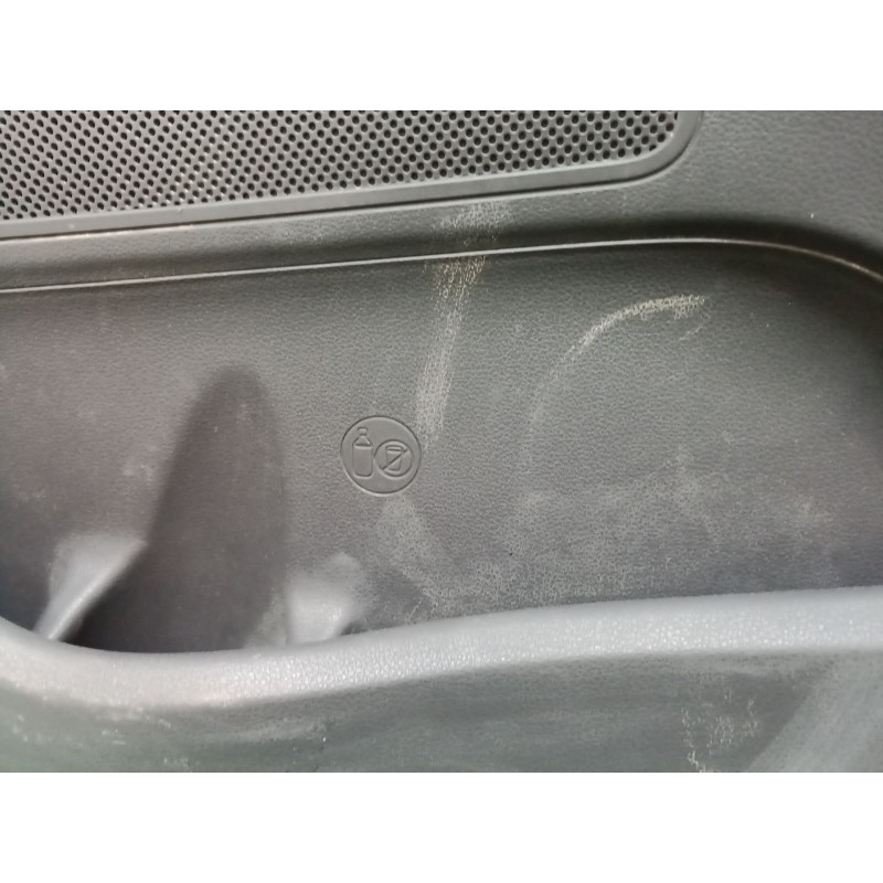 Recambio de guarnecido puerta delantera derecha para hyundai ioniq (ae) 1.6 gdi hybrid referencia OEM IAM 82380G2000 82380G2000 