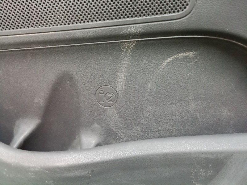 Recambio de guarnecido puerta delantera derecha para hyundai ioniq (ae) 1.6 gdi hybrid referencia OEM IAM 82380G2000 82380G2000 