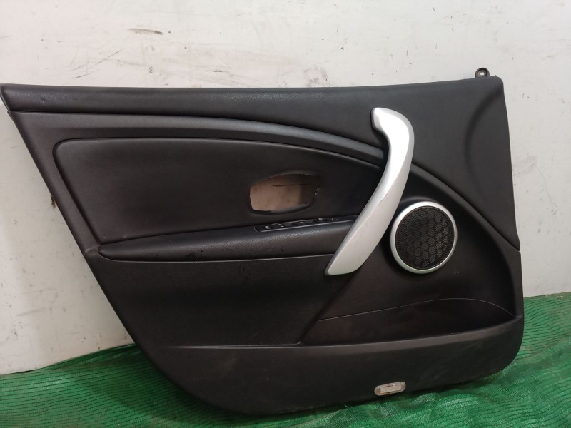 Recambio de guarnecido puerta delantera izquierda para renault fluence (l3_) z.e. referencia OEM IAM   