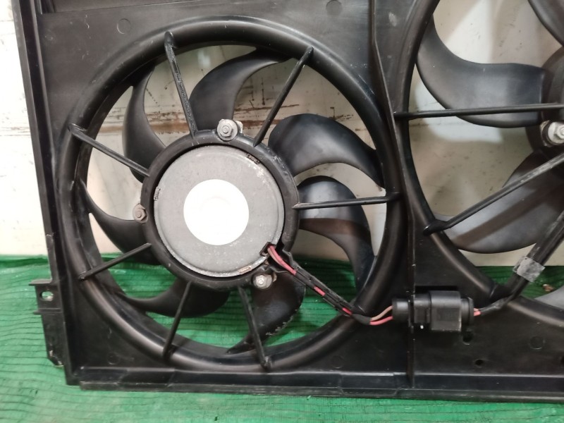 Recambio de electroventilador para volkswagen passat b6 (3c2) 1.8 tsi referencia OEM IAM 1K0121207AT 1K0121207AT 1K0121207AT