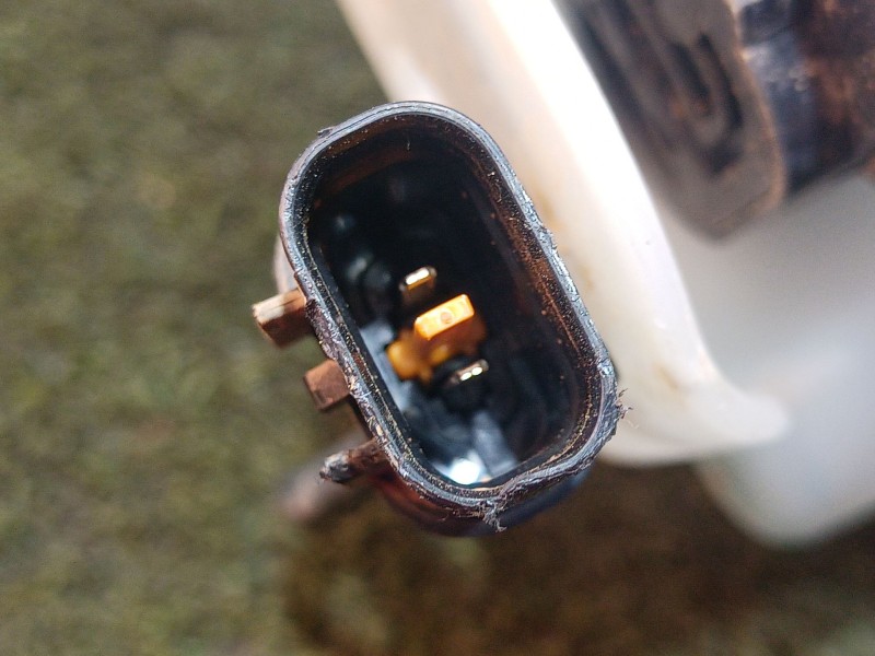 Recambio de deposito limpia para hyundai i30 (gd) 1.4 referencia OEM IAM SINREF SIN REF SIN REF