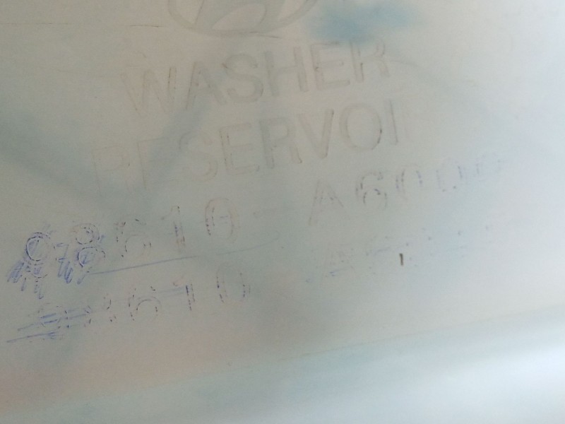 Recambio de deposito limpia para hyundai i30 (gd) 1.4 referencia OEM IAM SINREF SIN REF SIN REF