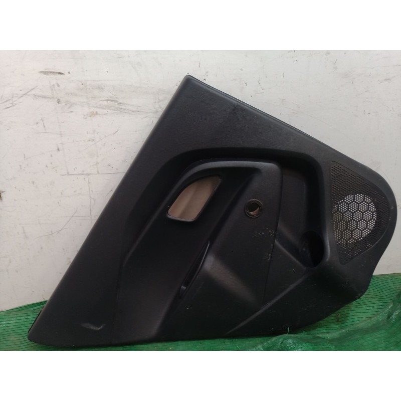 Recambio de guarnecido puerta trasera izquierda para kia rio iii (ub) 1.2 cvvt referencia OEM IAM 833301W0 833301W0 833301W0